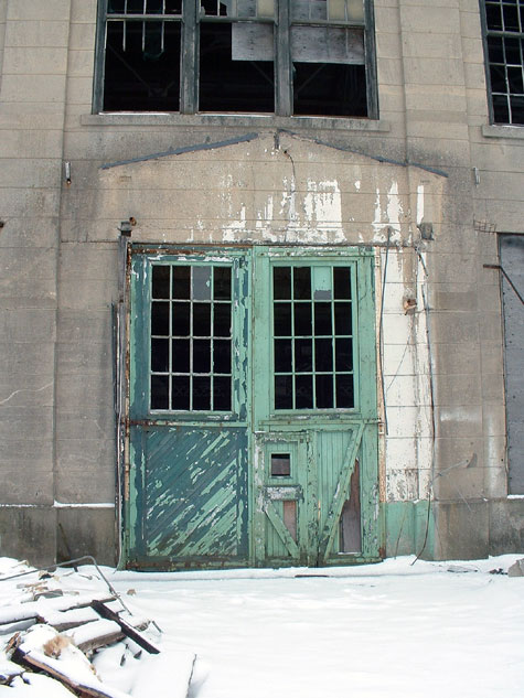 Engine-door_1.jpg